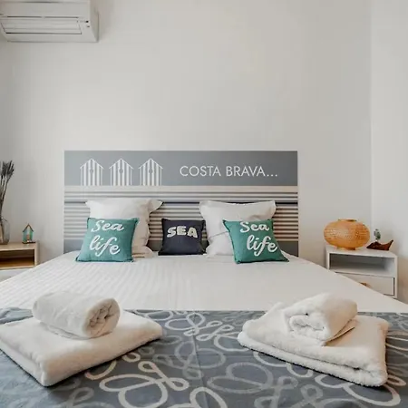 Welcoming In With Private Pool Vil·la Empuriabrava