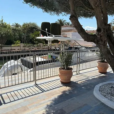 Welcoming In With Private Pool