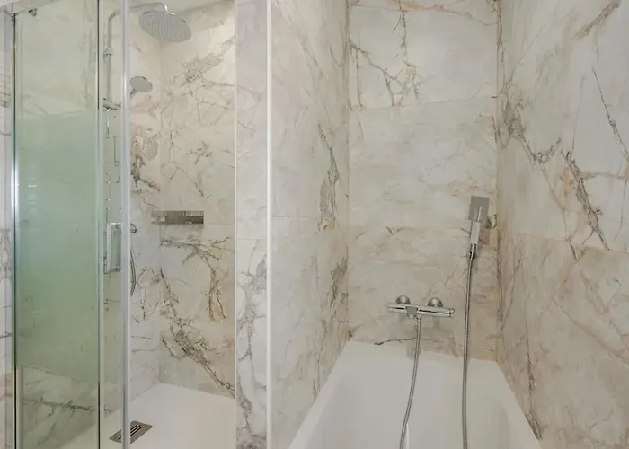 Welcoming In With Private Pool