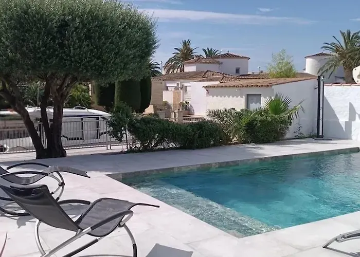 别墅 Welcoming In With Private Pool